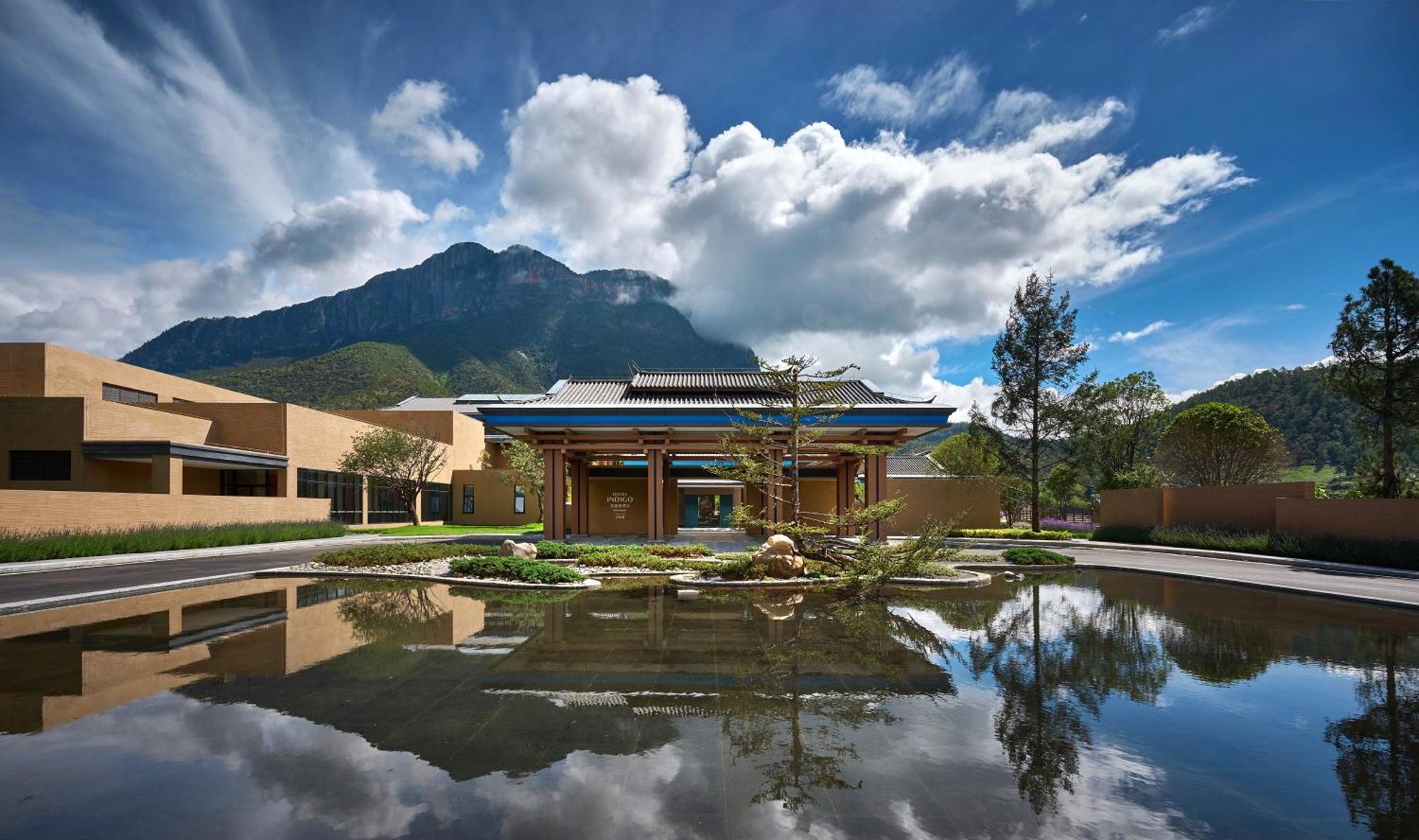 Hotel Indigo Lugu Lake By Ihg Лицзян Экстерьер фото